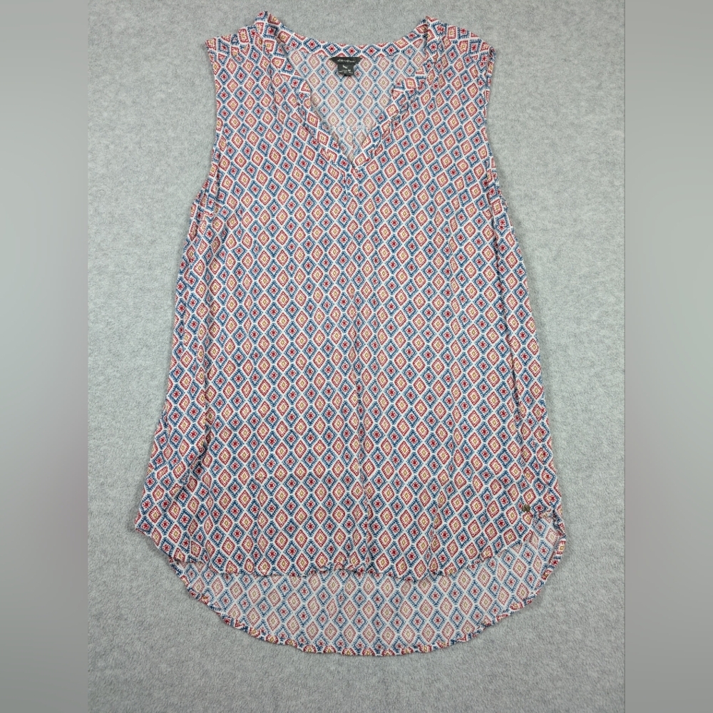 Eddie Bauer Women‎ Top Medium Geometric Patterned Sleeveless Lightweight